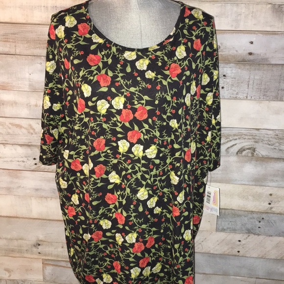 LuLaRoe Tops - NWT Large Lularoe Irma